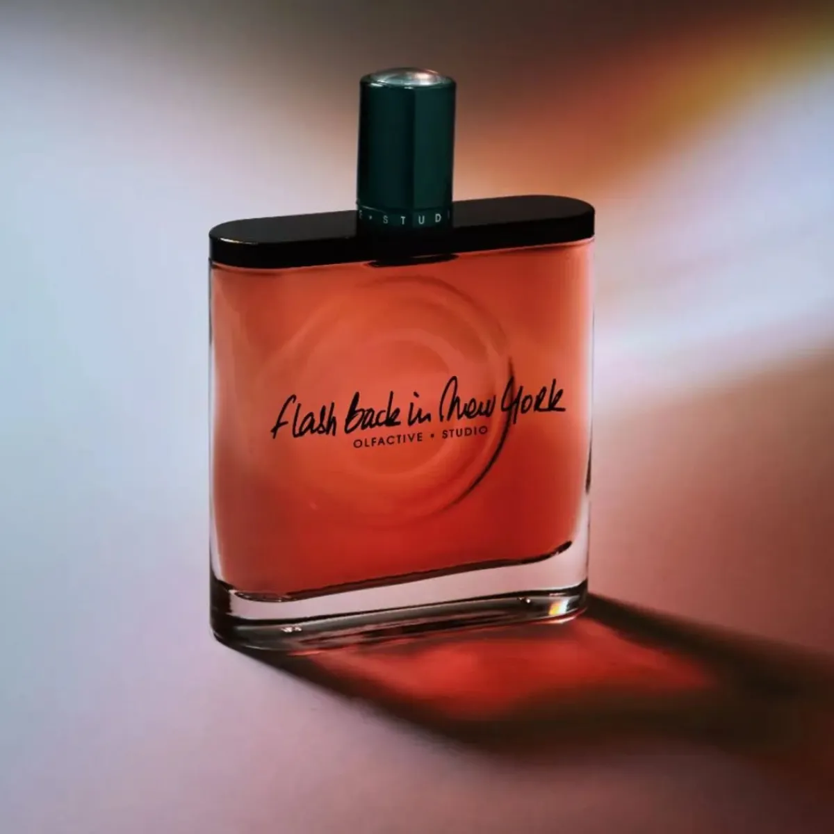 Houtachtig | Perfume Lounge Flash Back in New York - eau de parfum