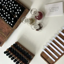 Voor Hem | Cadeaubonnen | Perfume Lounge Perfume Discovery - cadeaubon