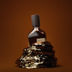 Alessandro Gualtieri | Houtachtig | Perfume Lounge Stercus - extrait de parfum
